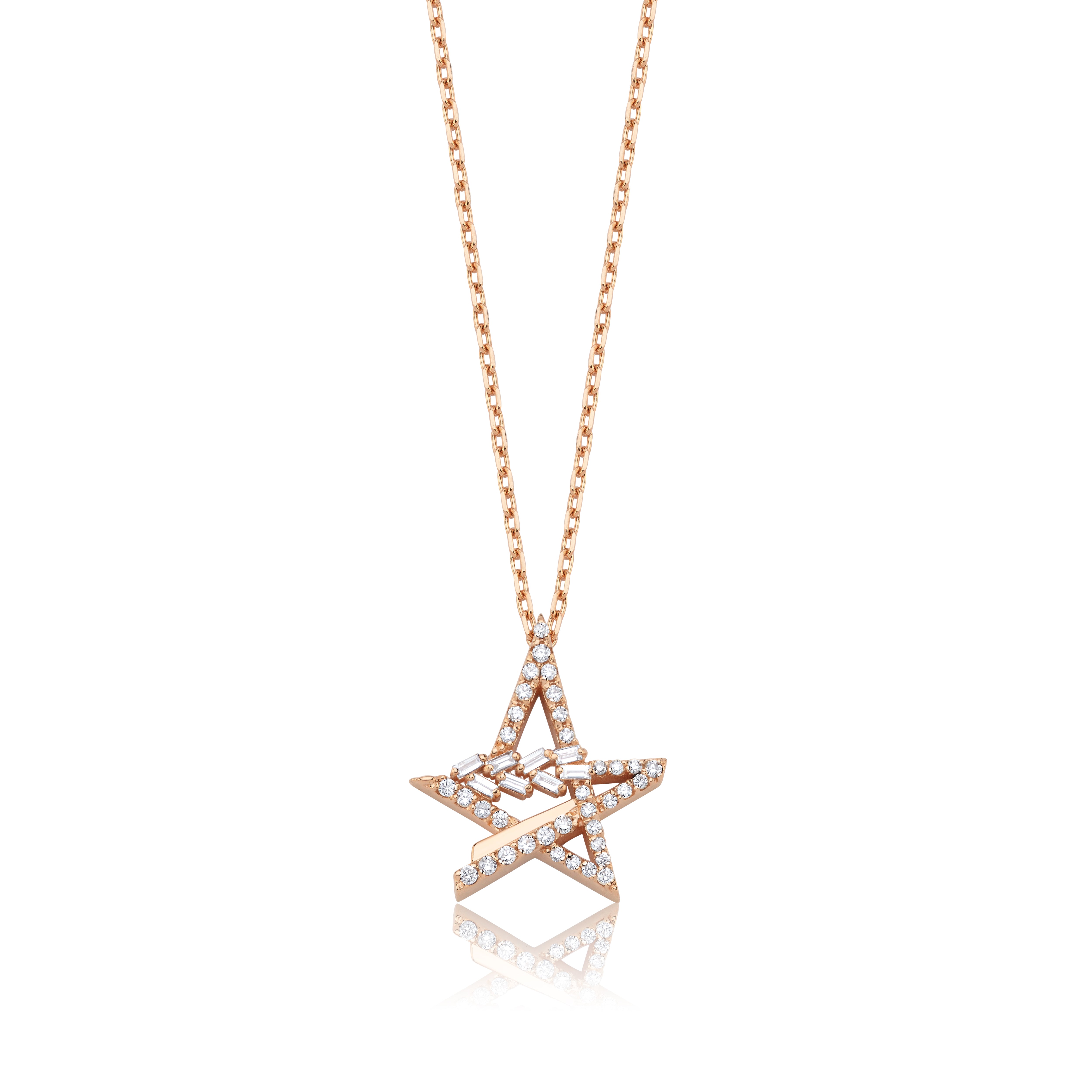 Stern Diamond Star Form Necklace