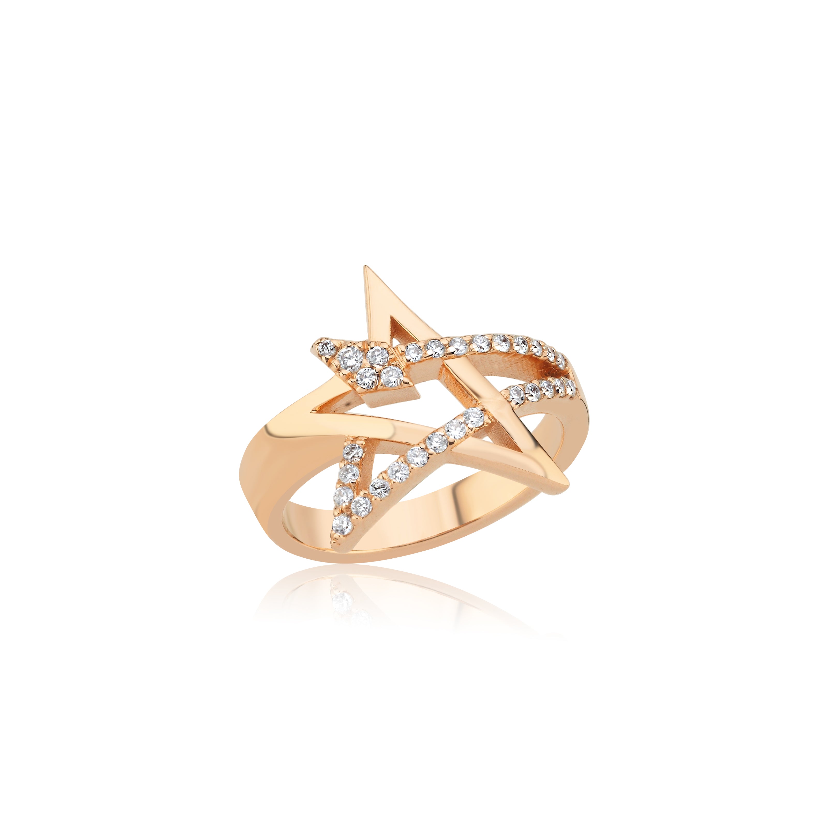 Stern Diamond Ring