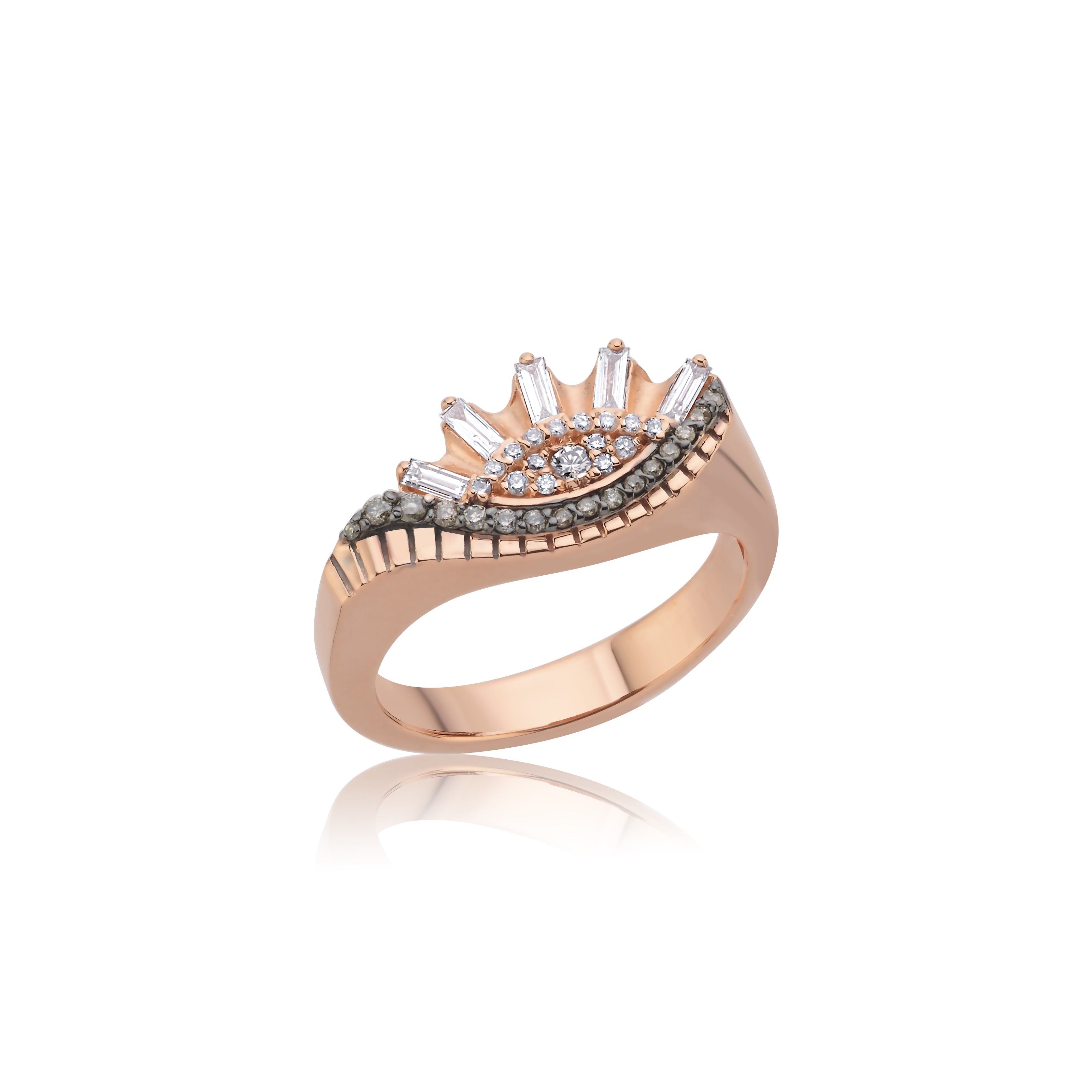 LUCKY EYES BAQUET DIAMOND RING