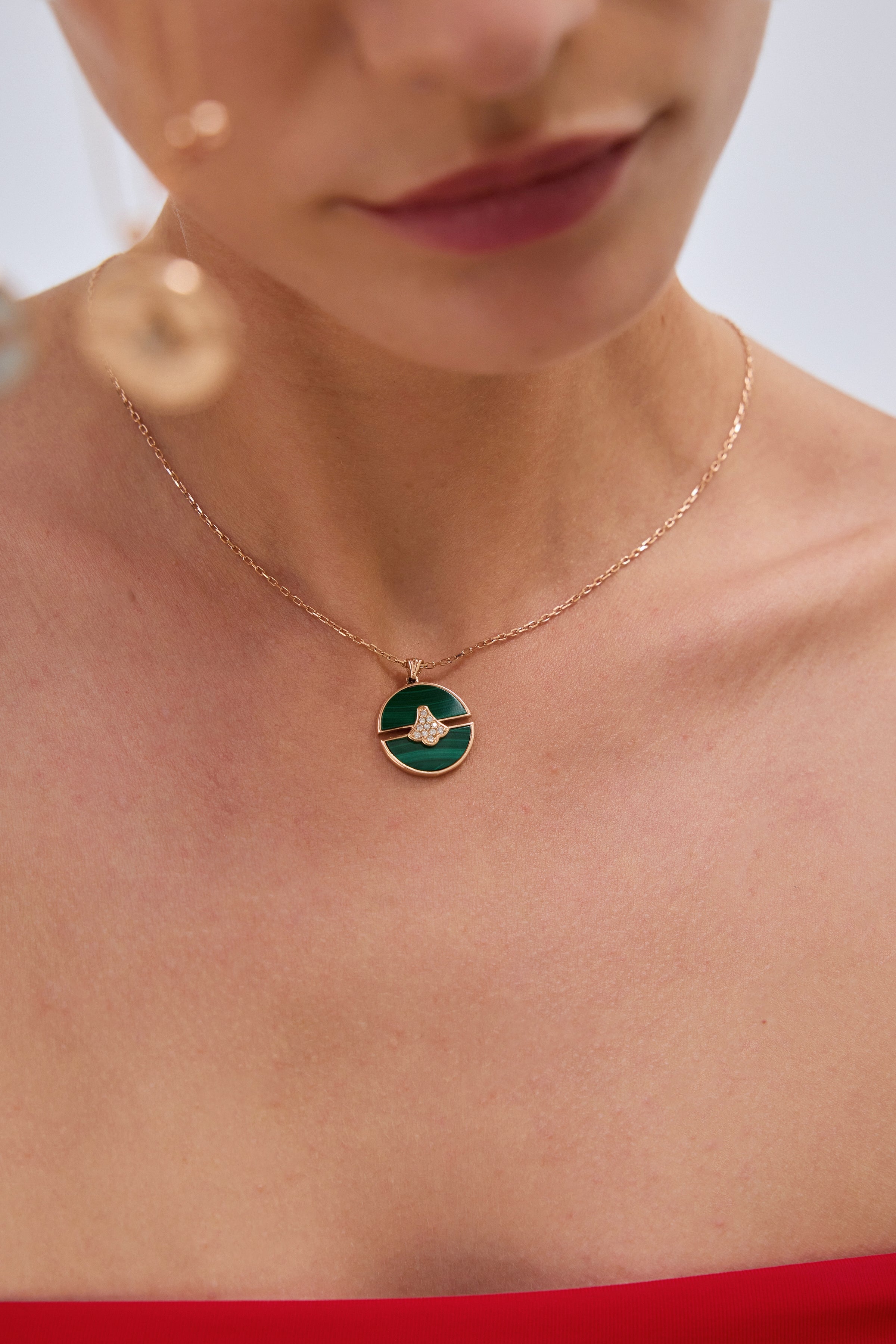 RUMI DIAMOND WITH MALACHITE MEDALLION PENDANT