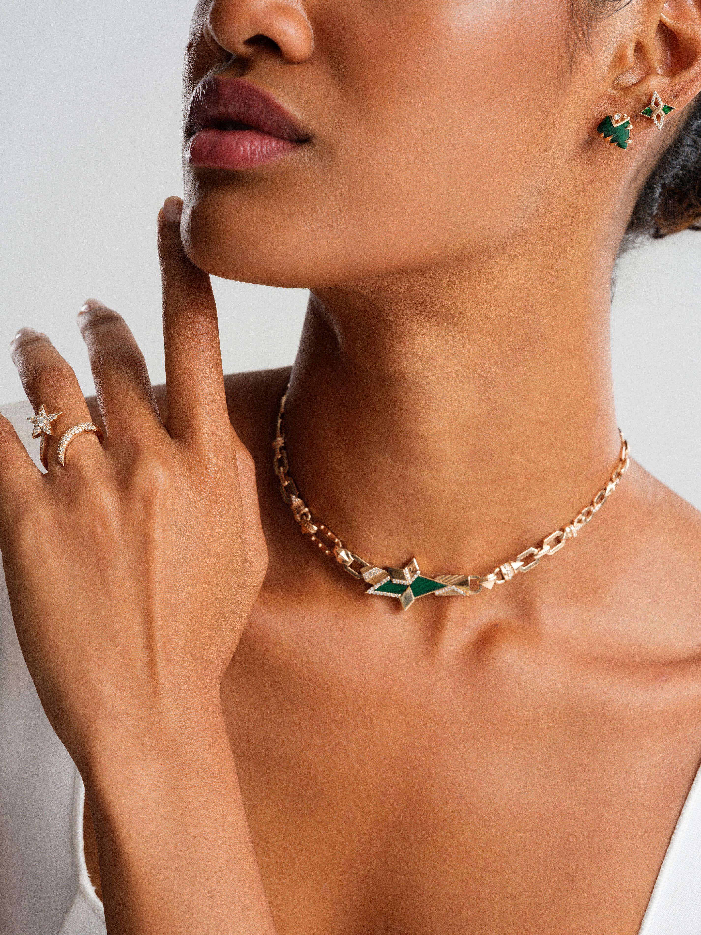STERN DIAMOND MALACHITE  NECKLACE
