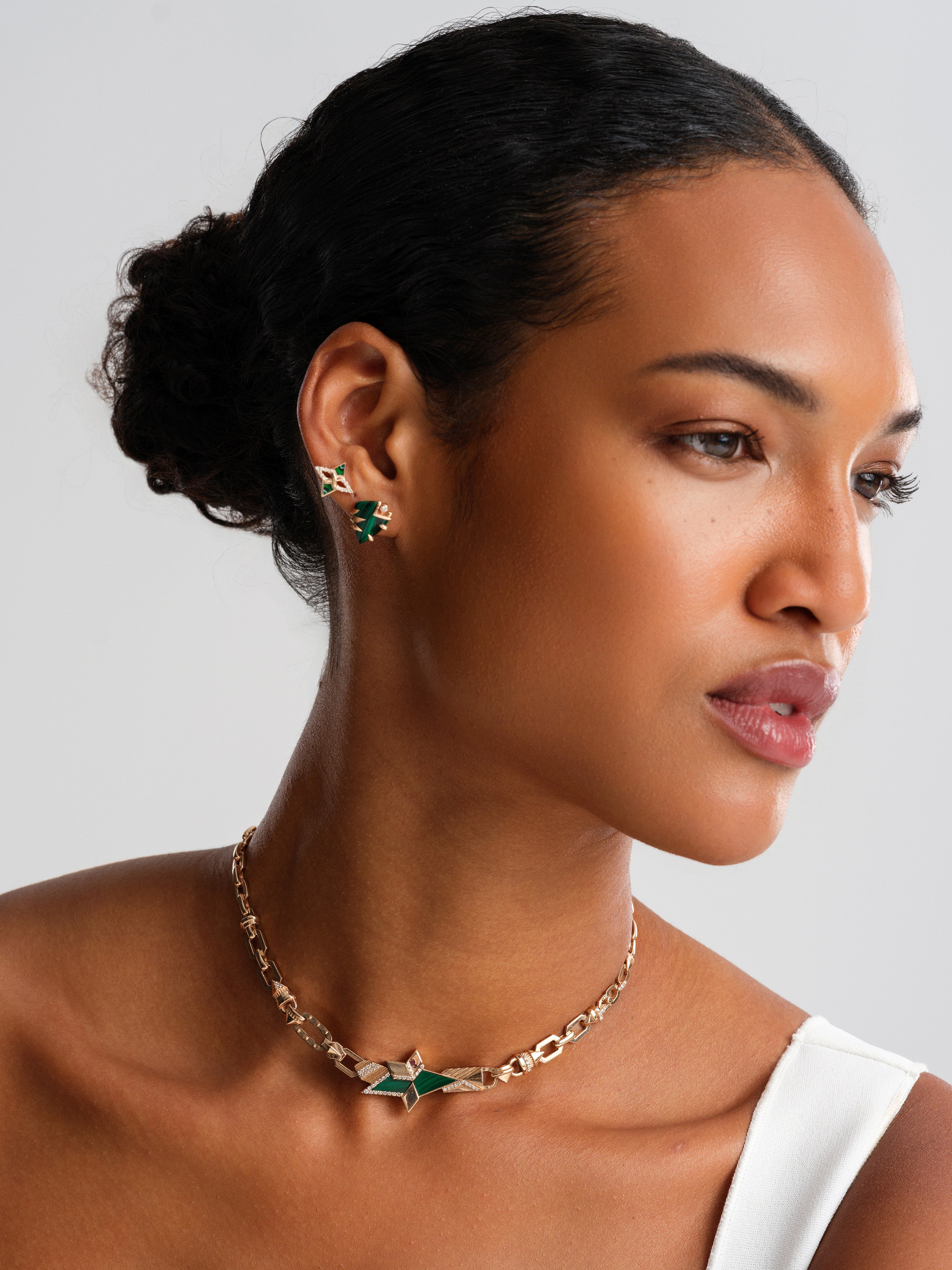 STERN DIAMOND WITH MALACHITE SINGLE EARRING
